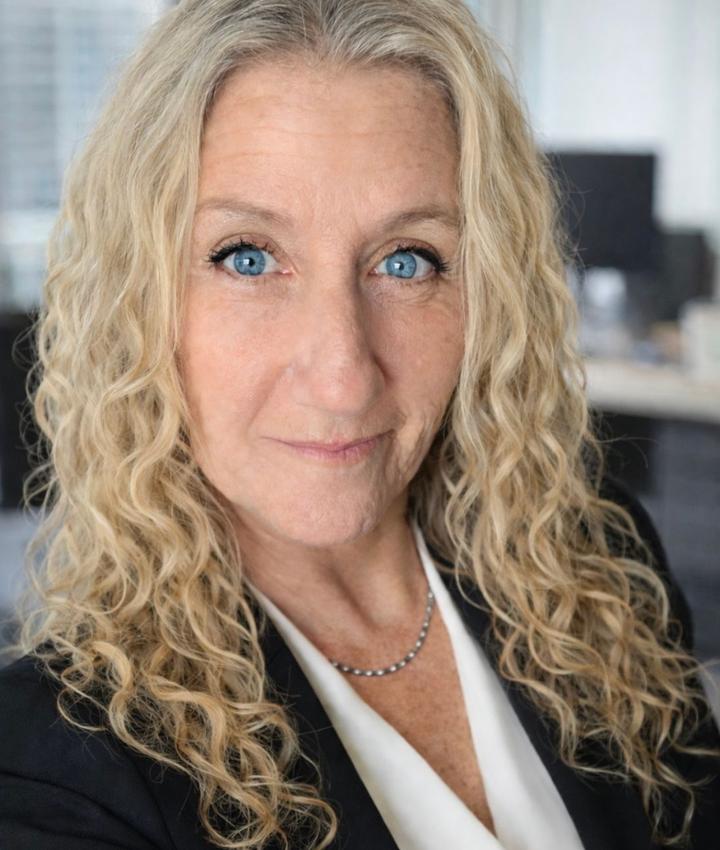 Portrait of Jennifer